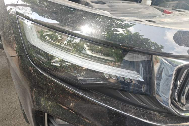 Used Geely Auto Haoyue 2022 1.8TD DCT Flagship 7-Seater Right Front Headlight