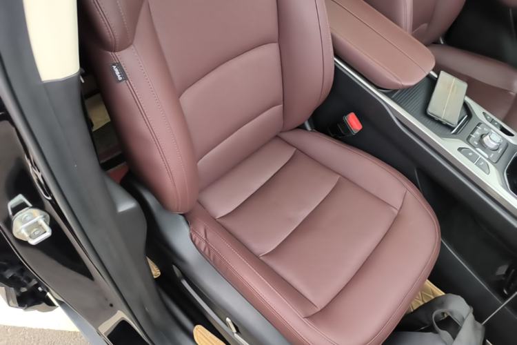 Used Geely Auto Haoyue 2022 1.8TD DCT Flagship 7-Seater Right Front Seat