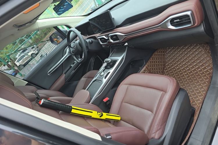 Used Geely Auto Haoyue 2022 1.8TD DCT Luxury 7-Seater Right Front Seat