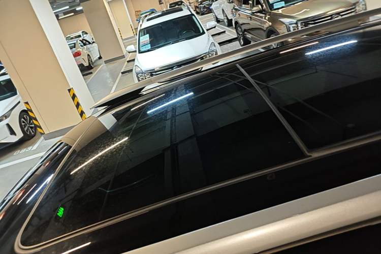 Used Geely Auto Haoyue 2022 1.8TD Automatic Prestige 7-Seater Roof