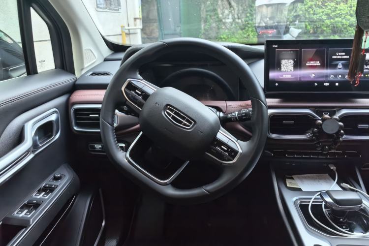 Used Geely Auto Haoyue 2022 1.8TD DCT Luxury 7-Seater Steering Wheel