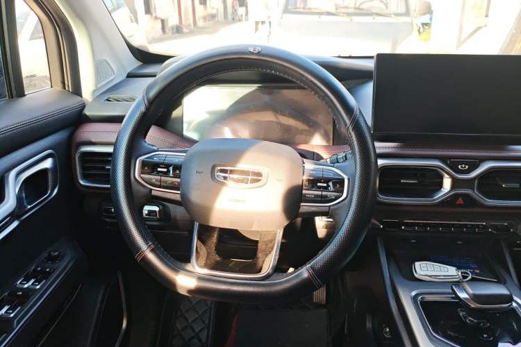 Used Geely Auto Haoyue 2022 1.8TD DCT Flagship 7-Seater Steering Wheel