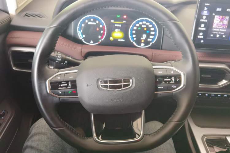 Used Geely Auto Haoyue 2022 1.8TD DCT Luxury 7-Seater Steering Wheel