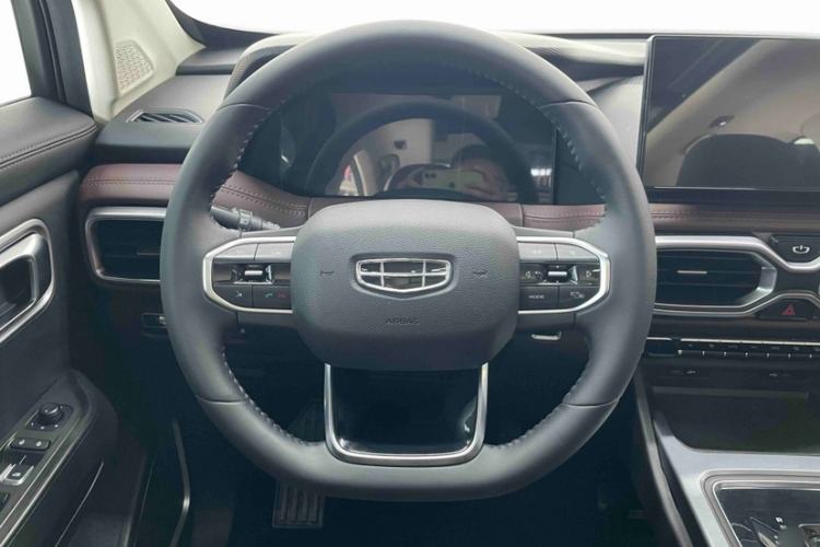 Used Geely Auto Haoyue 2022 1.8TD Automatic Prestige 7-Seater Steering Wheel