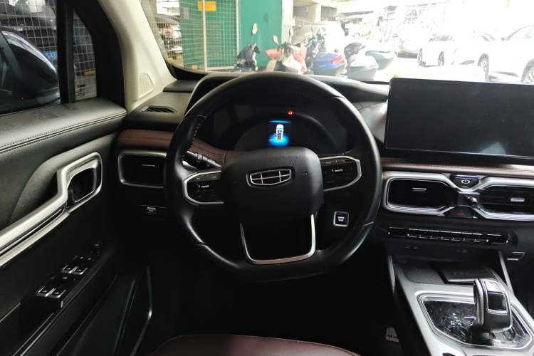 Used Geely Auto Haoyue 2022 1.8TD Automatic Prestige 7-Seater Steering Wheel