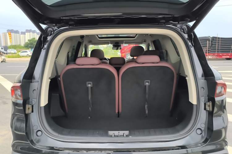 Used Geely Auto Haoyue 2022 1.8TD DCT Flagship 7-Seater Trunk