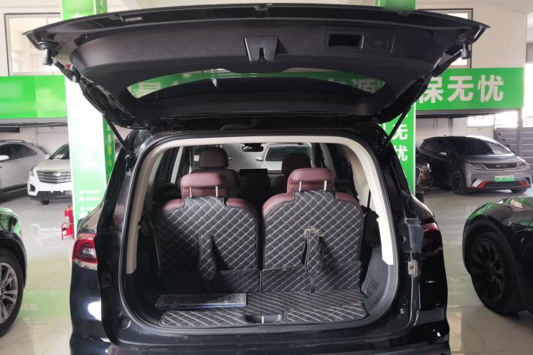 Used Geely Auto Haoyue 2022 1.8TD DCT Luxury 7-Seater Trunk