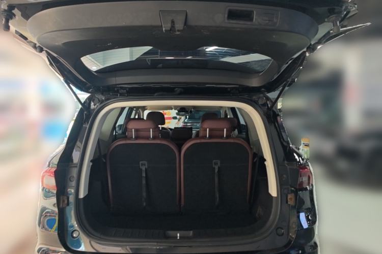 Used Geely Auto Haoyue 2022 1.8TD DCT Luxury 7-Seater Trunk