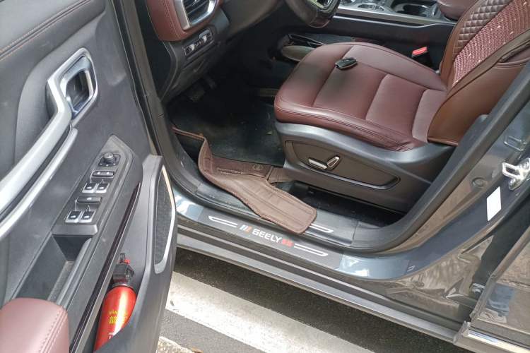 Used Geely Auto Haoyue 2022 1.8TD Automatic Prestige 7-Seater Driver Seat