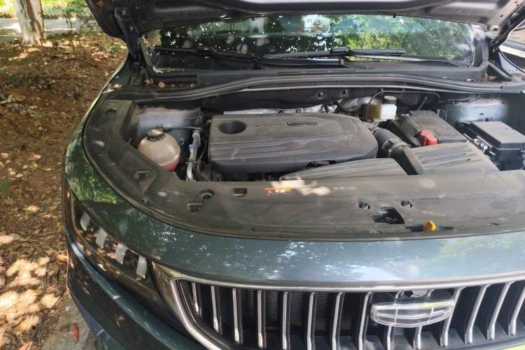 Used Geely Auto Haoyue 2022 1.8TD DCT Luxury 7-Seater Engine Bay Right