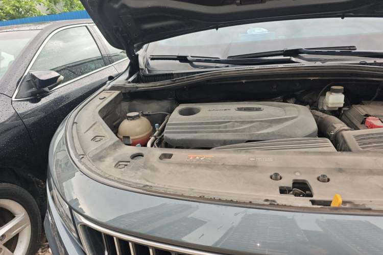 Used Geely Auto Haoyue 2022 1.8TD DCT Luxury 7-Seater Engine Bay Right