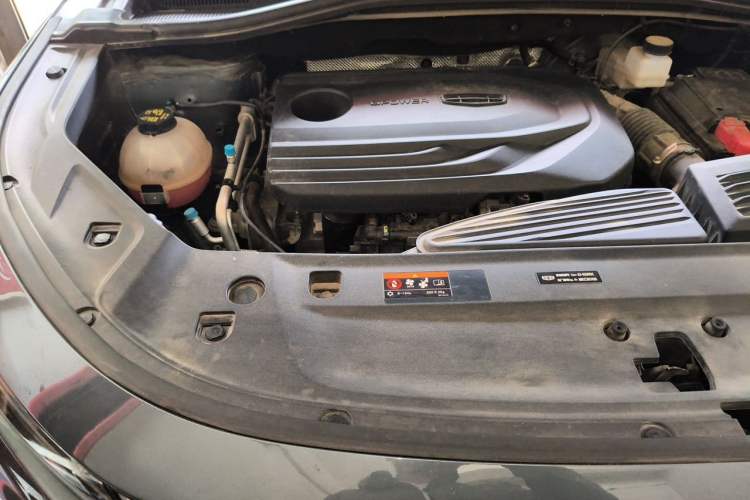 Used Geely Auto Haoyue 2022 1.8TD DCT Luxury 7-Seater Engine Bay Right