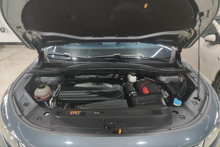 Used Geely Auto Haoyue 2022 1.8TD DCT Luxury 7-Seater Engine Bay