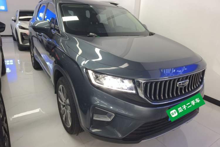 Used Geely Auto Haoyue 2022 1.8TD DCT Luxury 7-Seater Front Right 45 Deg