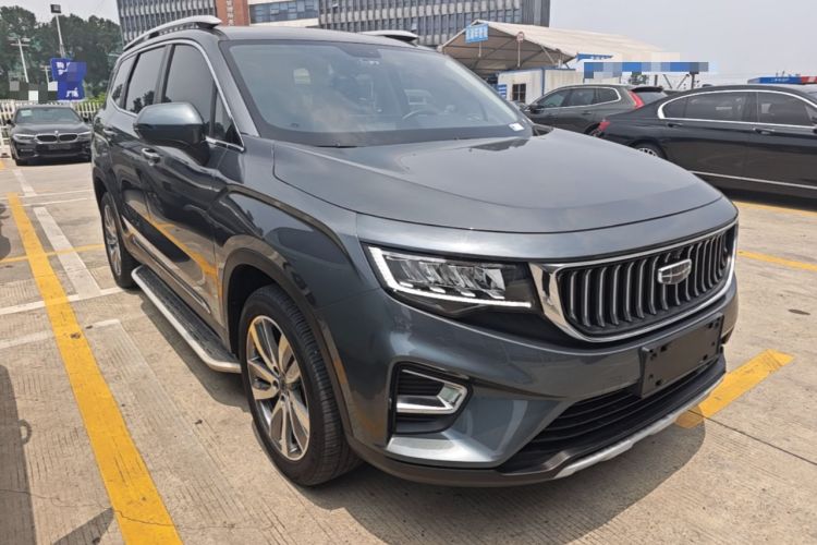 Used Geely Auto Haoyue 2022 1.8TD Automatic Prestige 7-Seater Front Right 45 Deg