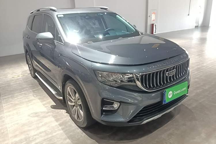 Used Geely Auto Haoyue 2022 1.8TD DCT Luxury 7-Seater Front Right 45 Deg