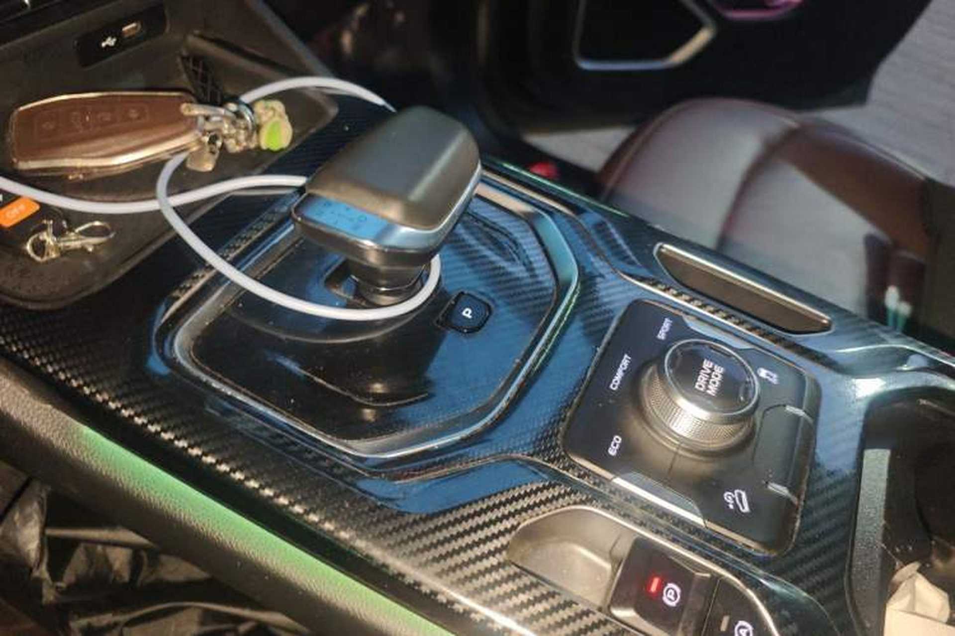 Used Geely Auto Haoyue 2022 1.8TD DCT Luxury 7-Seater Gear Lever