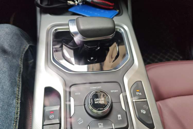 Used Geely Auto Haoyue 2022 1.8TD DCT Flagship 7-Seater Gear Lever
