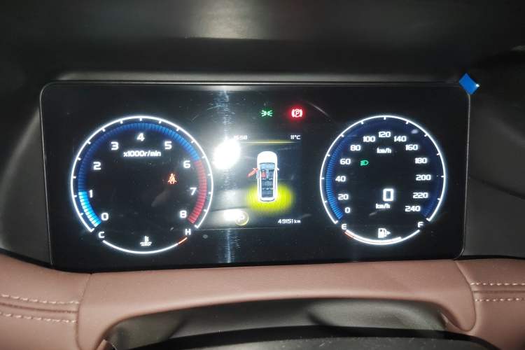 Used Geely Auto Haoyue 2022 1.8TD DCT Luxury 7-Seater Instrument Cluster