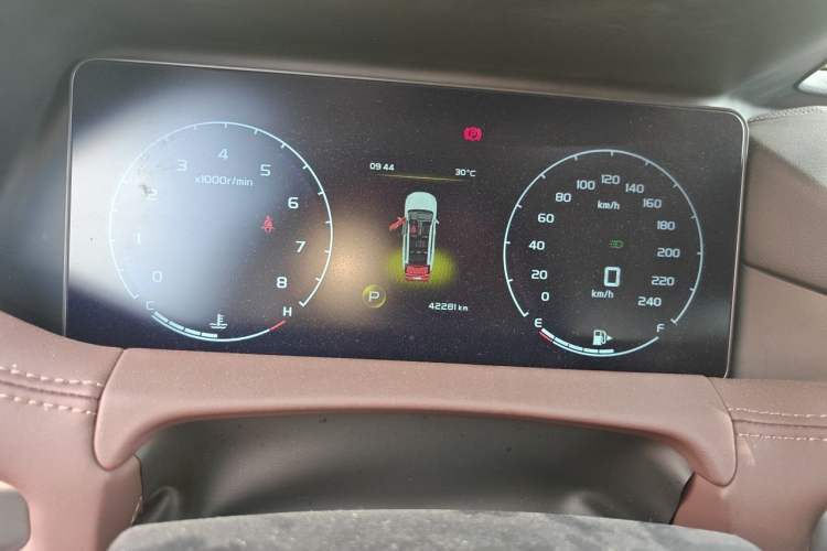 Used Geely Auto Haoyue 2022 1.8TD Automatic Prestige 7-Seater Instrument Cluster