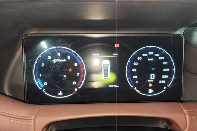 Used Geely Auto Haoyue 2022 1.8TD DCT Luxury 7-Seater Instrument Cluster