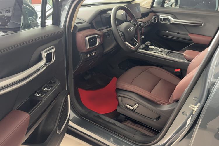 Used Geely Auto Haoyue 2022 1.8TD DCT Luxury 7-Seater Interior 2