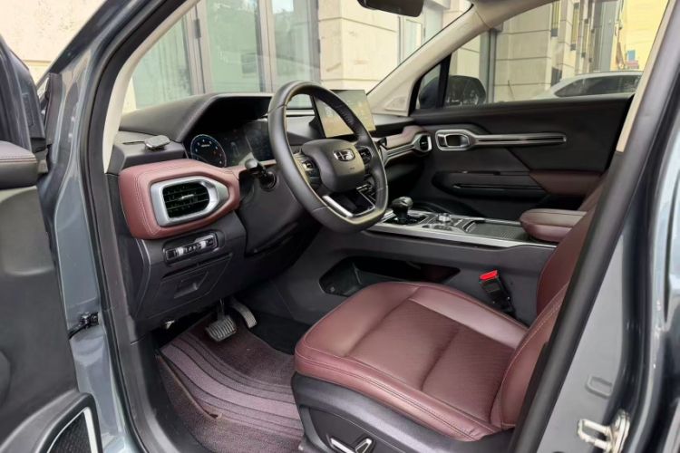 Used Geely Auto Haoyue 2022 1.8TD DCT Luxury 7-Seater Interior 2