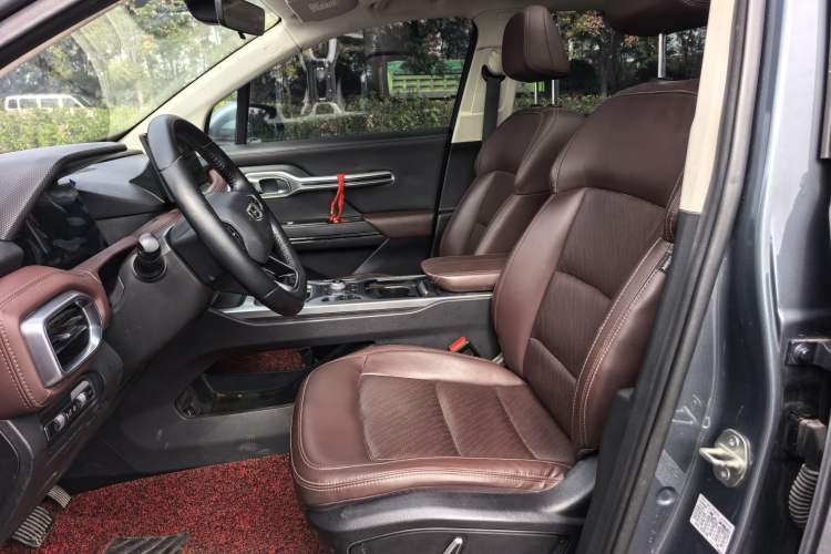 Used Geely Auto Haoyue 2022 1.8TD DCT Luxury 7-Seater Interior 4