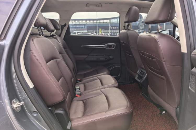 Used Geely Auto Haoyue 2022 1.8TD DCT Luxury 7-Seater Interior 7