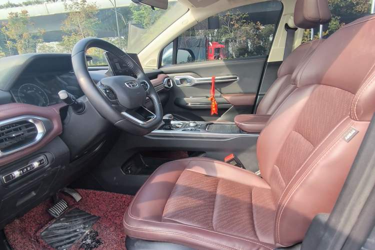 Used Geely Auto Haoyue 2022 1.8TD DCT Luxury 7-Seater Interior 8
