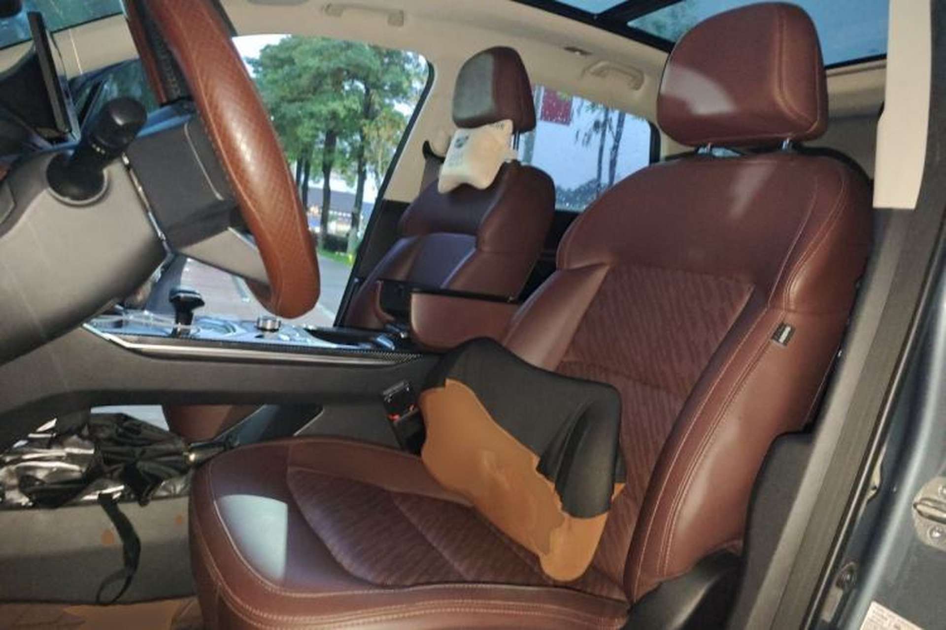 Used Geely Auto Haoyue 2022 1.8TD DCT Luxury 7-Seater Left Front Seat