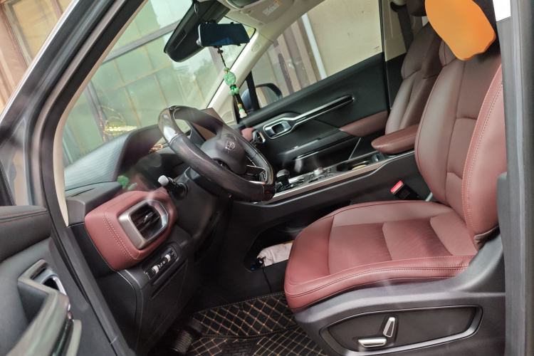 Used Geely Auto Haoyue 2022 1.8TD DCT Flagship 7-Seater Left Front Seat