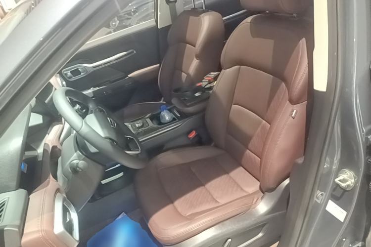 Used Geely Auto Haoyue 2022 1.8TD DCT Luxury 7-Seater Left Front Seat
