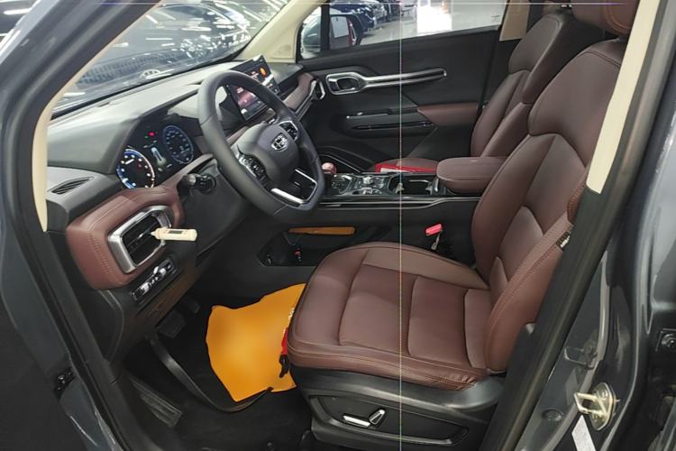 Used Geely Auto Haoyue 2022 1.8TD DCT Luxury 7-Seater Left Front Seat
