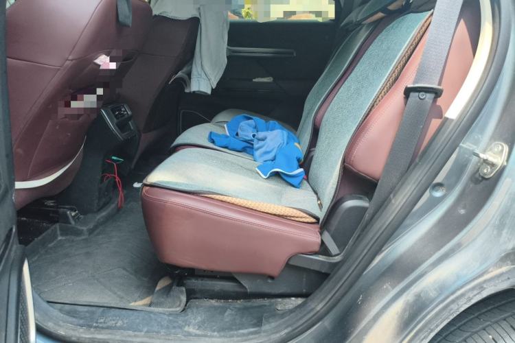 Used Geely Auto Haoyue 2022 1.8TD DCT Luxury 7-Seater Left Rear Seat