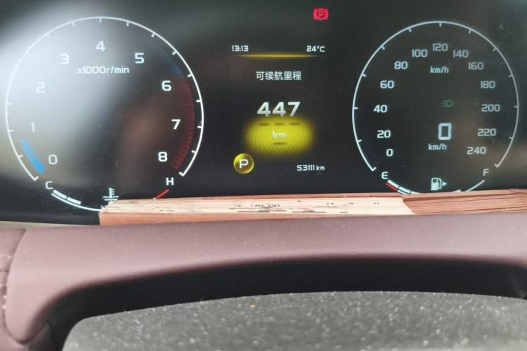 Used Geely Auto Haoyue 2022 1.8TD DCT Luxury 7-Seater Odometer Close Up