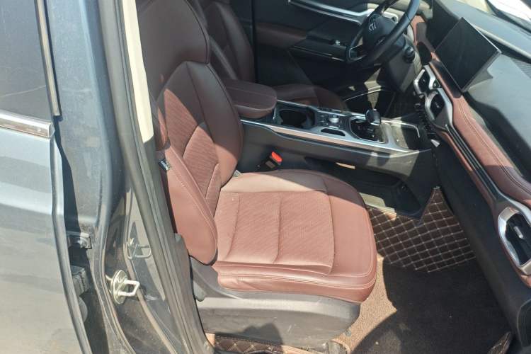 Used Geely Auto Haoyue 2022 1.8TD DCT Luxury 7-Seater Right Front Seat