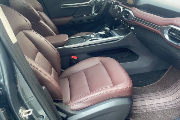 Used Geely Auto Haoyue 2022 1.8TD DCT Luxury 7-Seater Right Front Seat