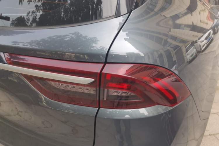 Used Geely Auto Haoyue 2022 1.8TD DCT Luxury 7-Seater Right Rear Taillight