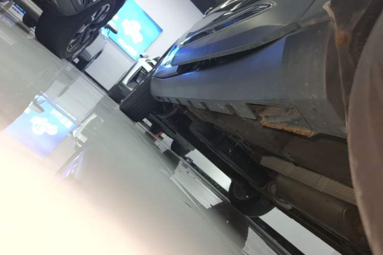 Used Geely Auto Haoyue 2022 1.8TD DCT Luxury 7-Seater Right Side Sill