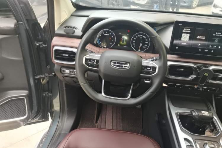 Used Geely Auto Haoyue 2022 1.8TD DCT Luxury 7-Seater Steering Wheel