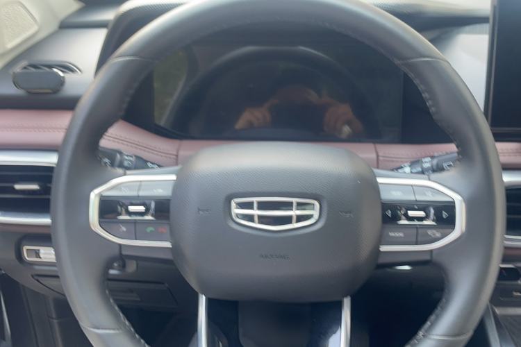 Used Geely Auto Haoyue 2022 1.8TD DCT Luxury 7-Seater Steering Wheel