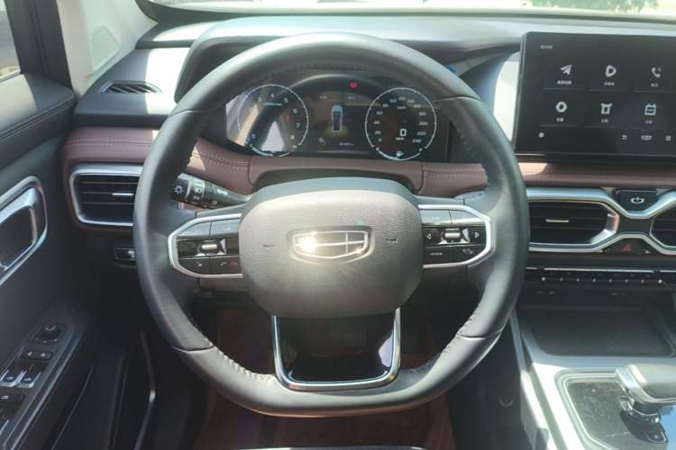 Used Geely Auto Haoyue 2022 1.8TD DCT Luxury 7-Seater Steering Wheel