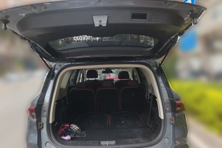 Used Geely Auto Haoyue 2022 1.8TD DCT Luxury 7-Seater Trunk