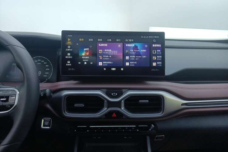 Used Geely Auto Haoyue 2022 1.8TD DCT Luxury 7-Seater Audio And AC Panel