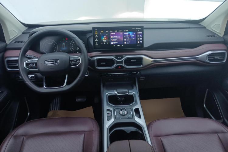 Used Geely Auto Haoyue 2022 1.8TD DCT Luxury 7-Seater Center Console