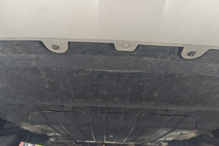 Used Geely Auto Haoyue 2022 1.8TD DCT Flagship 7-Seater Chassis Front