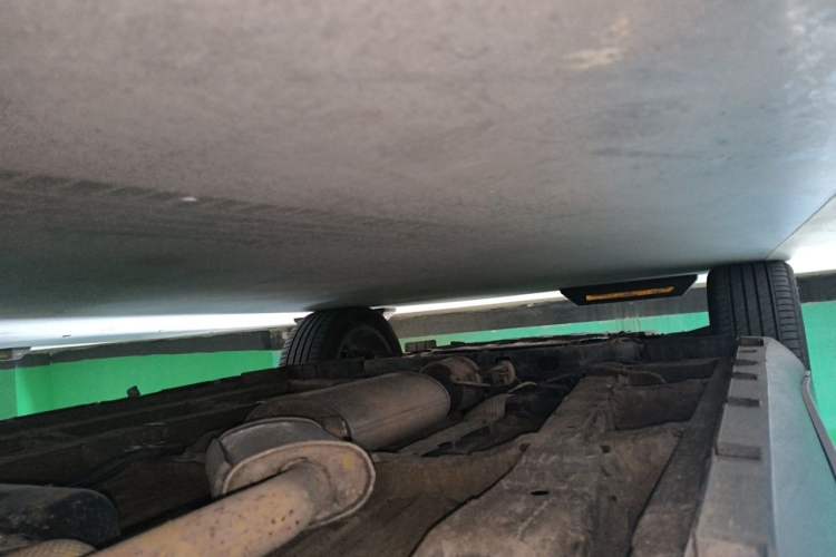 Used Geely Auto Haoyue 2022 1.8TD Automatic Prestige 7-Seater Chassis Rear Left