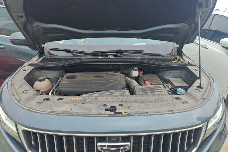 Used Geely Auto Haoyue 2022 1.8TD DCT Flagship 7-Seater Engine Bay