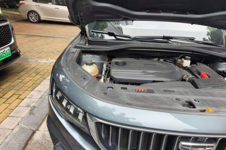 Used Geely Auto Haoyue 2022 1.8TD DCT Luxury 7-Seater Engine Bay Right